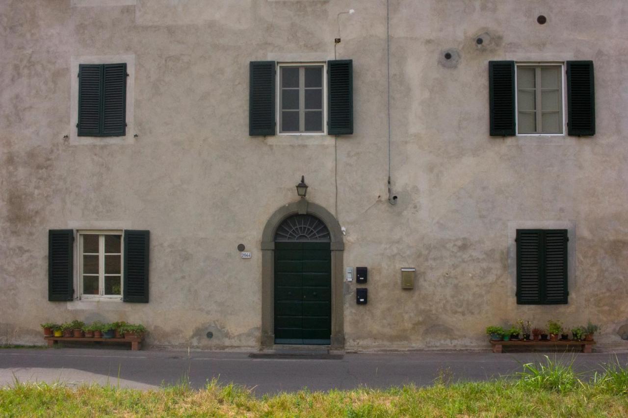 La Finestra Sul Parco Appartement Lucca Buitenkant foto